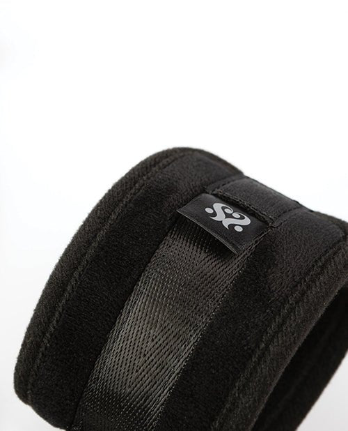 Sei Mio Neck Firmly in Check Adjustable Neck & Wrist Restraint Kit - Black | Shop Lowest Prices at fonlove.shop